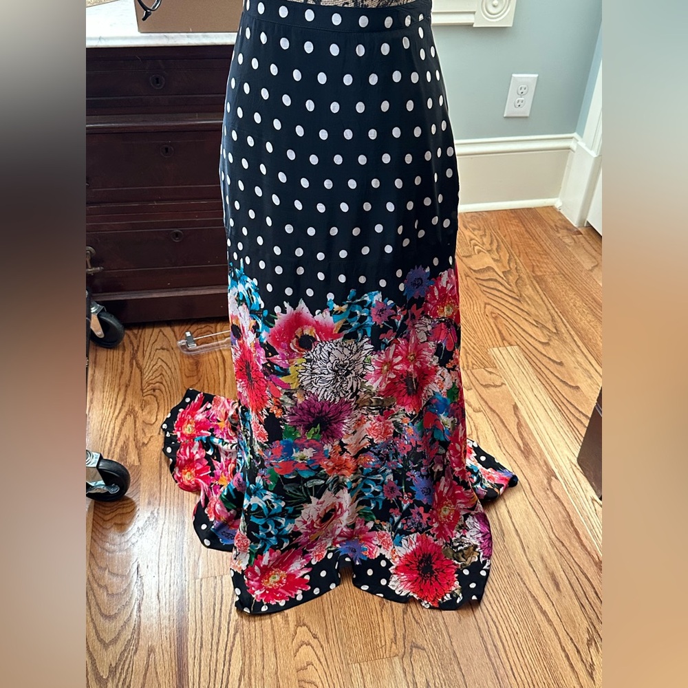 Tolani/Anthro maxi skirt, polka dot fitted at trunk then flared with floral prin